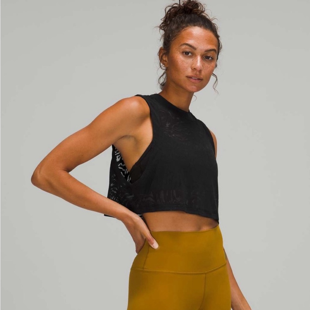 Lululemon Tiger Stripe Mesh Black Shirt Cropped Tank Top 8